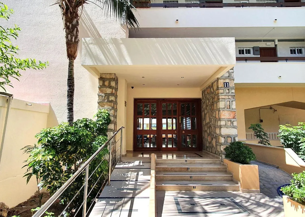 Beachfront Studio Apartment Marbella 0*,  Spain